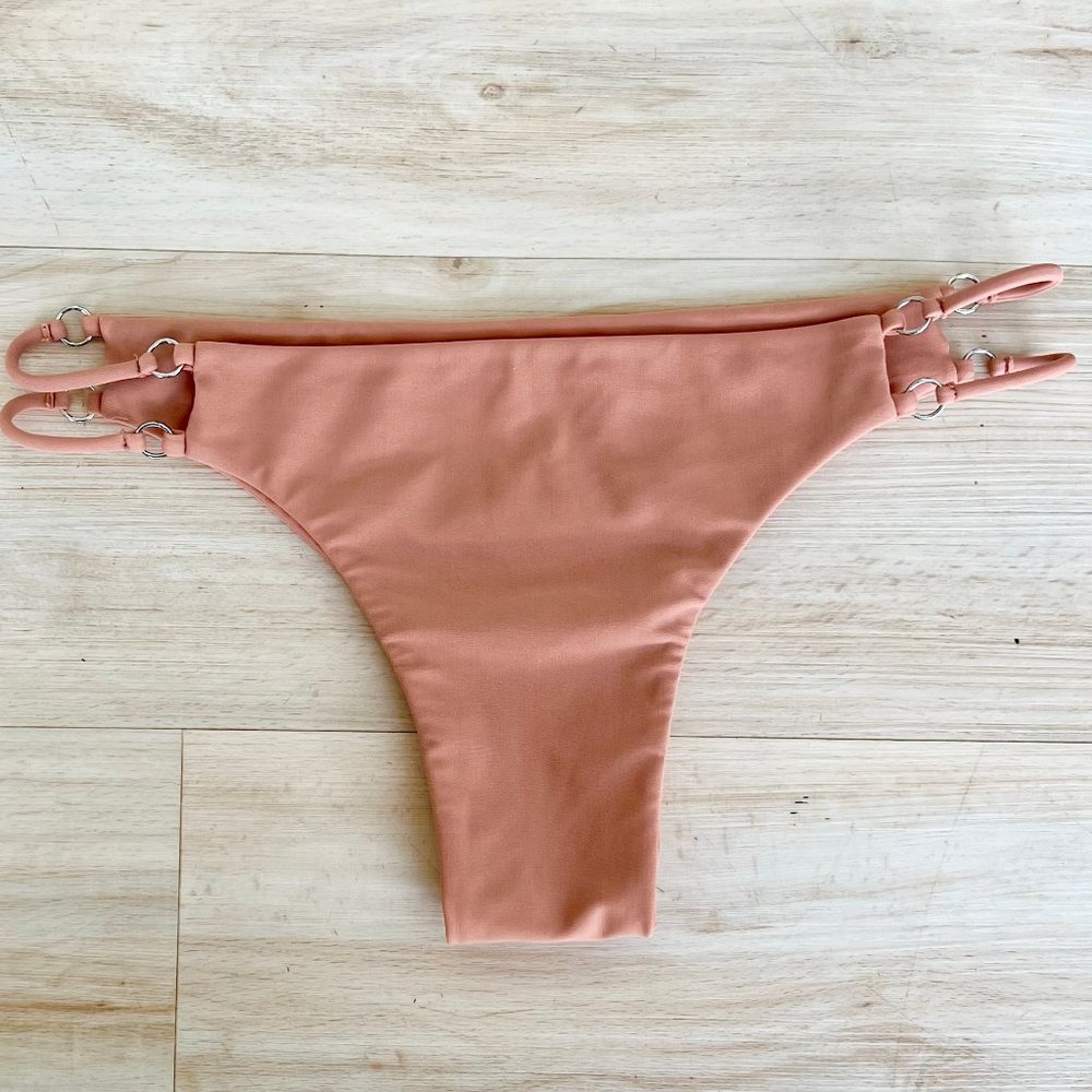 MIKOH Kealoha Bikini Bottoms - Honey